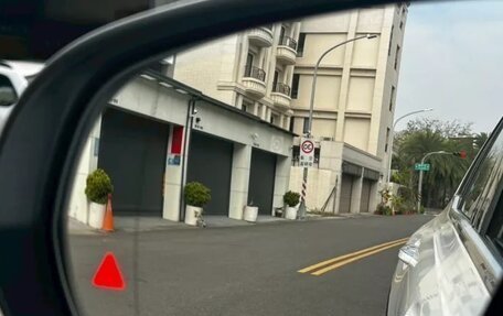 Mercedes-Benz GLB, 2022 год, 2 000 000 рублей, 3 фотография