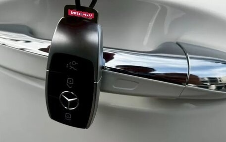 Mercedes-Benz GLB, 2022 год, 2 000 000 рублей, 4 фотография