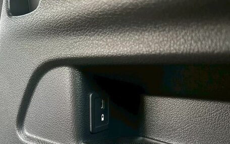 Mercedes-Benz GLB, 2022 год, 2 000 000 рублей, 17 фотография