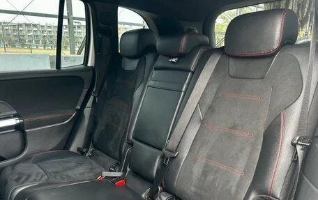 Mercedes-Benz GLB, 2022 год, 2 000 000 рублей, 14 фотография