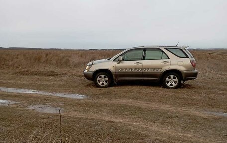 Toyota Harrier, 1999 год, 400 000 рублей, 6 фотография