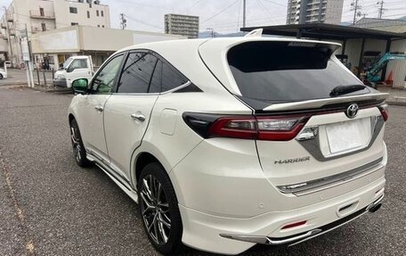 Toyota Harrier, 2020 год, 2 110 000 рублей, 6 фотография