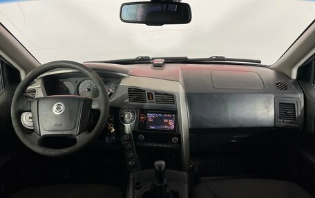 SsangYong Kyron I, 2012 год, 659 000 рублей, 10 фотография