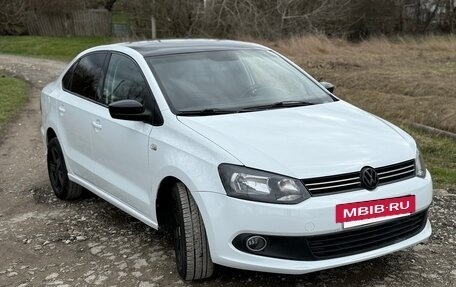 Volkswagen Polo VI (EU Market), 2014 год, 695 000 рублей, 3 фотография