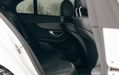 Mercedes-Benz C-Класс, 2016 год, 2 300 000 рублей, 22 фотография