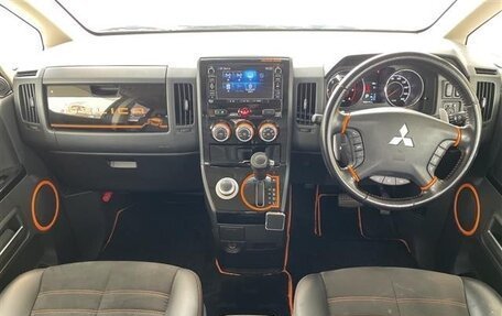 Mitsubishi Delica D:5 I, 2018 год, 1 957 000 рублей, 24 фотография