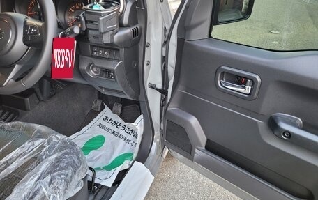 Suzuki Jimny, 2023 год, 1 500 555 рублей, 12 фотография