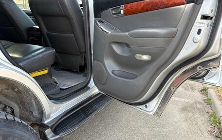 Toyota Land Cruiser Prado 120 рестайлинг, 2003 год, 1 560 000 рублей, 14 фотография