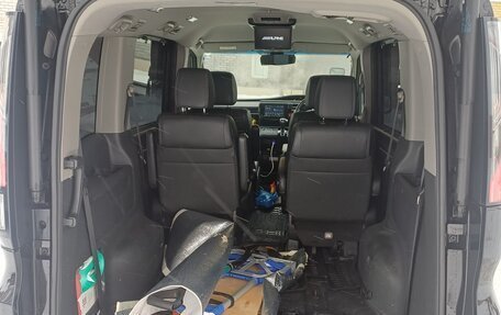 Honda Stepwgn IV, 2017 год, 2 270 000 рублей, 17 фотография