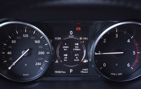 Land Rover Range Rover Evoque I, 2017 год, 2 100 000 рублей, 26 фотография