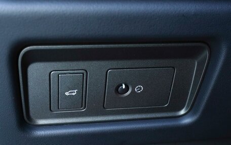 Land Rover Range Rover Evoque I, 2017 год, 2 100 000 рублей, 27 фотография