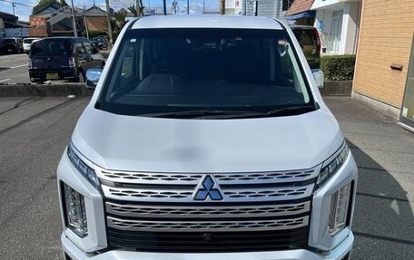 Mitsubishi Delica D:5 I, 2023 год, 3 500 000 рублей, 2 фотография