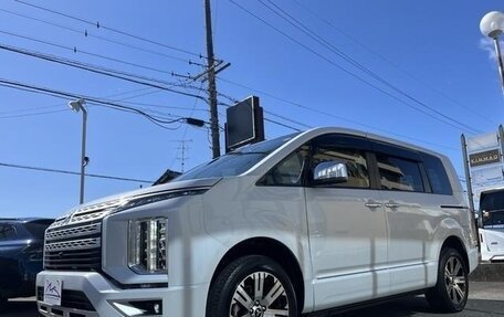 Mitsubishi Delica D:5 I, 2023 год, 3 500 000 рублей, 6 фотография