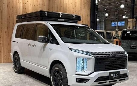 Mitsubishi Delica D:5 I, 2022 год, 3 750 000 рублей, 3 фотография