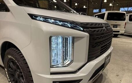 Mitsubishi Delica D:5 I, 2022 год, 3 750 000 рублей, 9 фотография