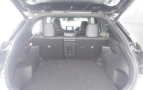 Toyota Yaris Cross, 2022 год, 1 477 000 рублей, 12 фотография