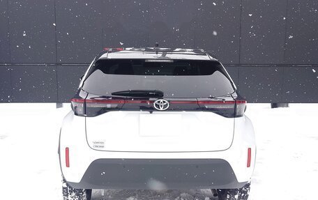 Toyota Yaris Cross, 2022 год, 1 477 000 рублей, 6 фотография