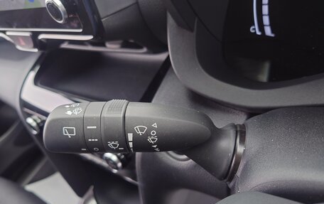 Toyota Yaris Cross, 2022 год, 1 477 000 рублей, 34 фотография