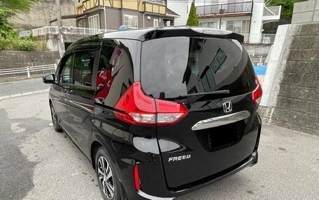 Honda Freed II, 2019 год, 1 389 000 рублей, 5 фотография