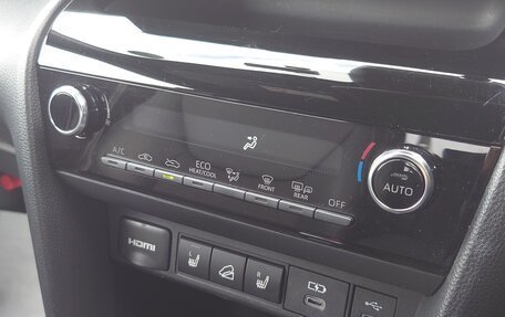 Toyota Yaris Cross, 2022 год, 1 477 000 рублей, 38 фотография