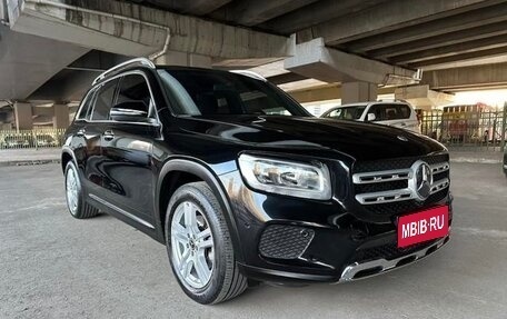 Mercedes-Benz GLB, 2023 год, 2 160 000 рублей, 1 фотография