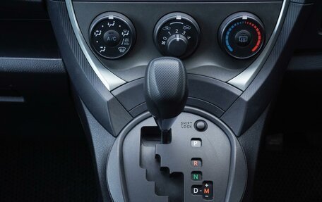 Toyota Ractis II, 2013 год, 966 000 рублей, 16 фотография