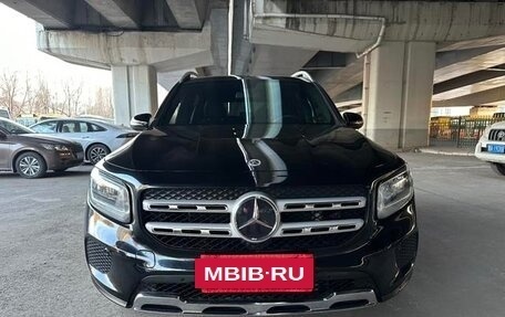 Mercedes-Benz GLB, 2023 год, 2 160 000 рублей, 2 фотография
