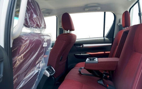 Toyota Hilux VIII, 2026 год, 4 372 555 рублей, 5 фотография