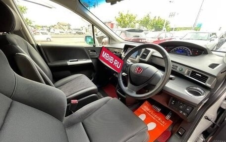 Honda Freed I, 2016 год, 866 000 рублей, 10 фотография