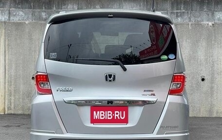 Honda Freed I, 2016 год, 866 000 рублей, 6 фотография