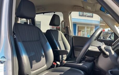 Honda Freed II, 2018 год, 1 366 000 рублей, 10 фотография