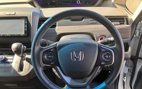 Honda Freed II, 2018 год, 1 366 000 рублей, 11 фотография