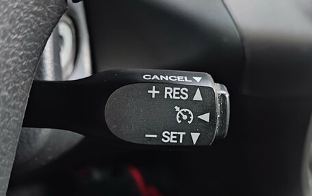 Toyota RAV4, 2012 год, 1 600 000 рублей, 23 фотография