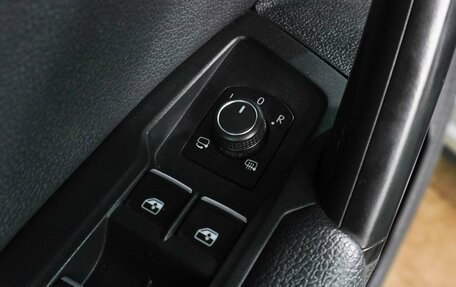 Volkswagen Tiguan II, 2017 год, 2 249 000 рублей, 19 фотография