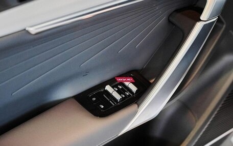 Geely Atlas, 2025 год, 3 970 990 рублей, 24 фотография