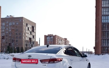 KIA Optima IV, 2017 год, 1 940 000 рублей, 5 фотография