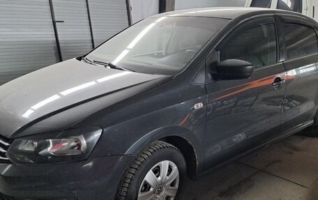 Volkswagen Polo VI (EU Market), 2016 год, 720 000 рублей, 2 фотография