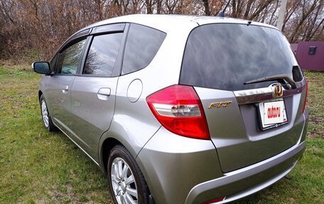 Honda Fit III, 2012 год, 1 000 000 рублей, 5 фотография