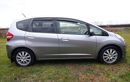 Honda Fit III, 2012 год, 1 000 000 рублей, 3 фотография
