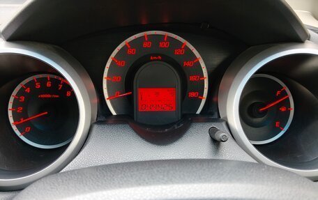 Honda Fit III, 2012 год, 1 000 000 рублей, 33 фотография