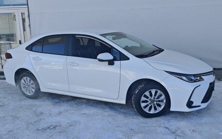 Toyota Corolla, 2023 год, 2 600 000 рублей, 3 фотография