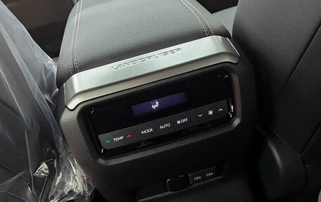 Toyota Land Cruiser Prado, 2024 год, 10 470 000 рублей, 10 фотография