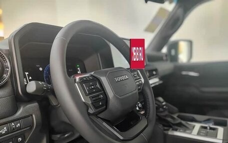 Toyota Land Cruiser Prado, 2024 год, 10 470 000 рублей, 7 фотография