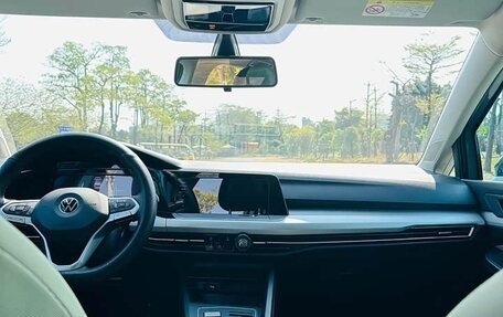 Volkswagen Golf VIII, 2022 год, 1 726 050 рублей, 10 фотография