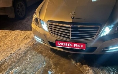 Mercedes-Benz E-Класс, 2011 год, 1 900 000 рублей, 1 фотография