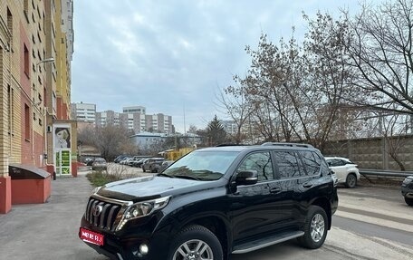 Toyota Land Cruiser Prado 150 рестайлинг 2, 2017 год, 4 300 000 рублей, 1 фотография