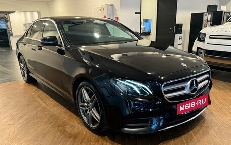 Mercedes-Benz E-Класс, 2020 год, 3 490 000 рублей, 3 фотография