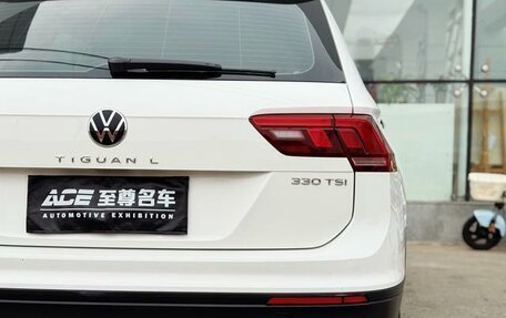 Volkswagen Tiguan II, 2021 год, 2 600 000 рублей, 7 фотография