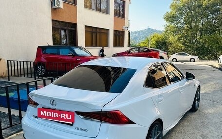 Lexus IS III, 2018 год, 3 000 000 рублей, 5 фотография