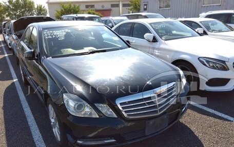 Mercedes-Benz E-Класс, 2012 год, 2 000 000 рублей, 2 фотография